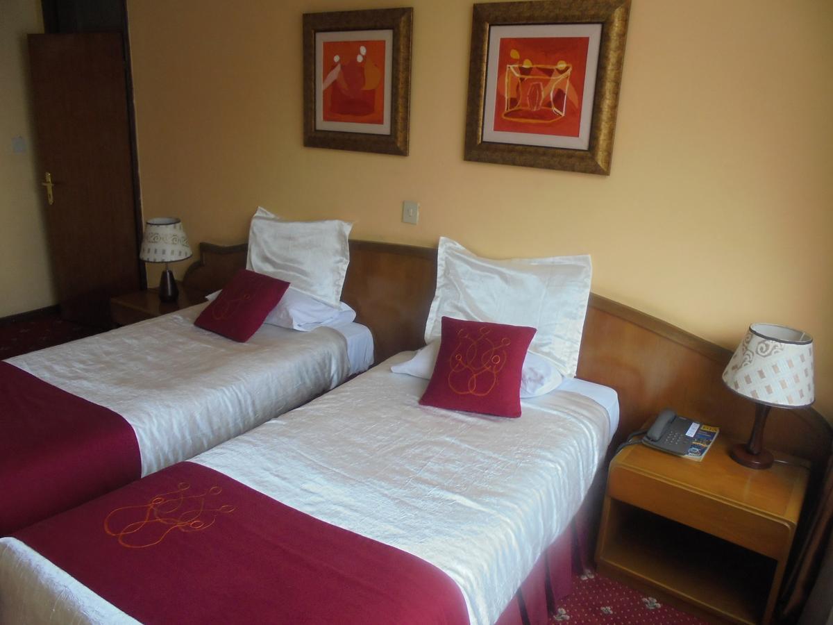 Global Hotel Аддис-Абеба Экстерьер фото