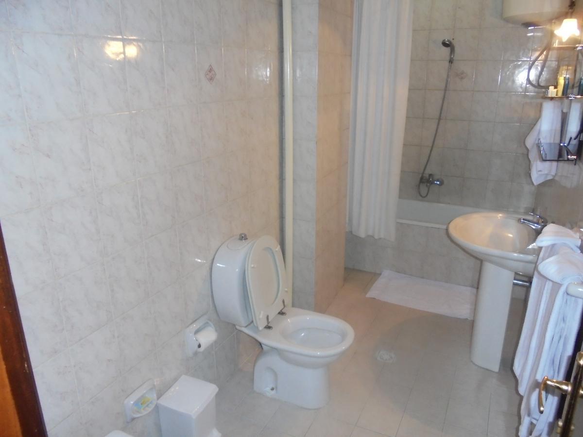 Global Hotel Аддис-Абеба Экстерьер фото